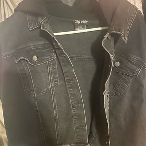 Avenue city chic denim jean jacket hoodie with sweatshirt sleeves. Size 2x.